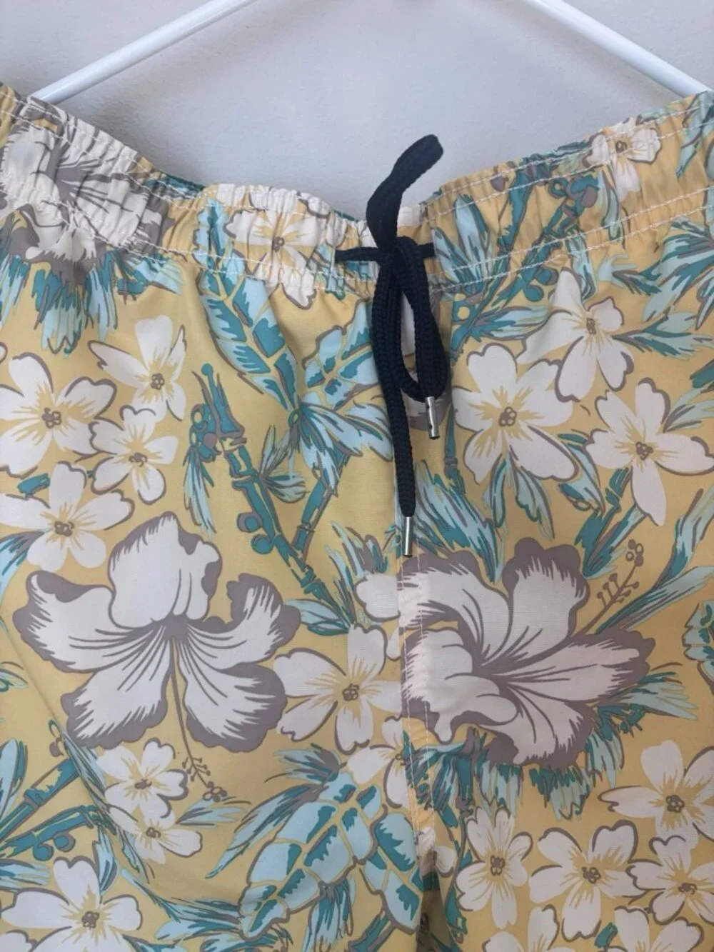 Lands' End Mens Size M Reversible Swim Trunks Green Yellow Floral Pockets